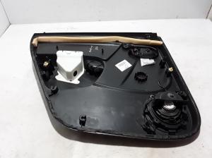 Dacia Duster (2010–2017) Rear side door panel 829A07525R - 4