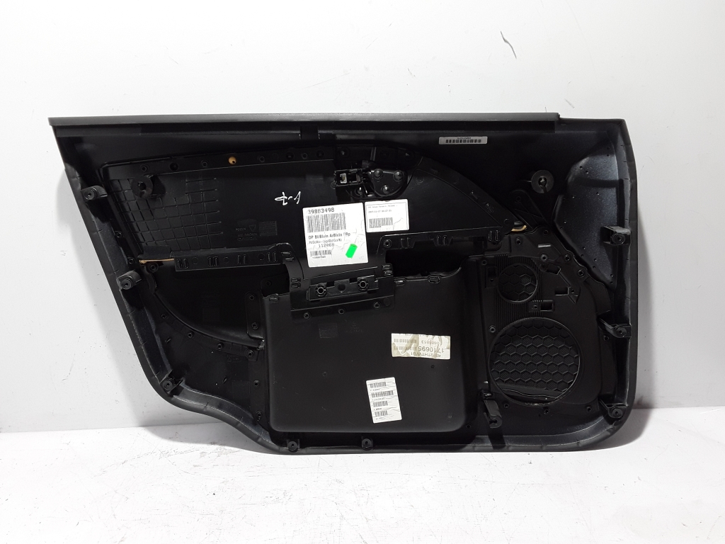 VOLVO V70 3 generation (2007-2020) Front Right Door Panel 30649480 22474777