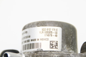Volkswagen Golf VII (2012–2026) Vaakumpump 5Q0612175E - 4