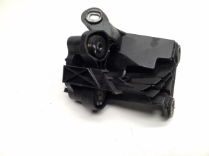 Mercedes Benz E-Class W212 (2009–2015) ABS ploki hoidik A2124300410 - 2