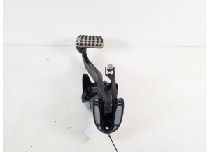 Mercedes Benz GLK-Class 204 (2008–2015) Bremspedal A2042902101 - 2
