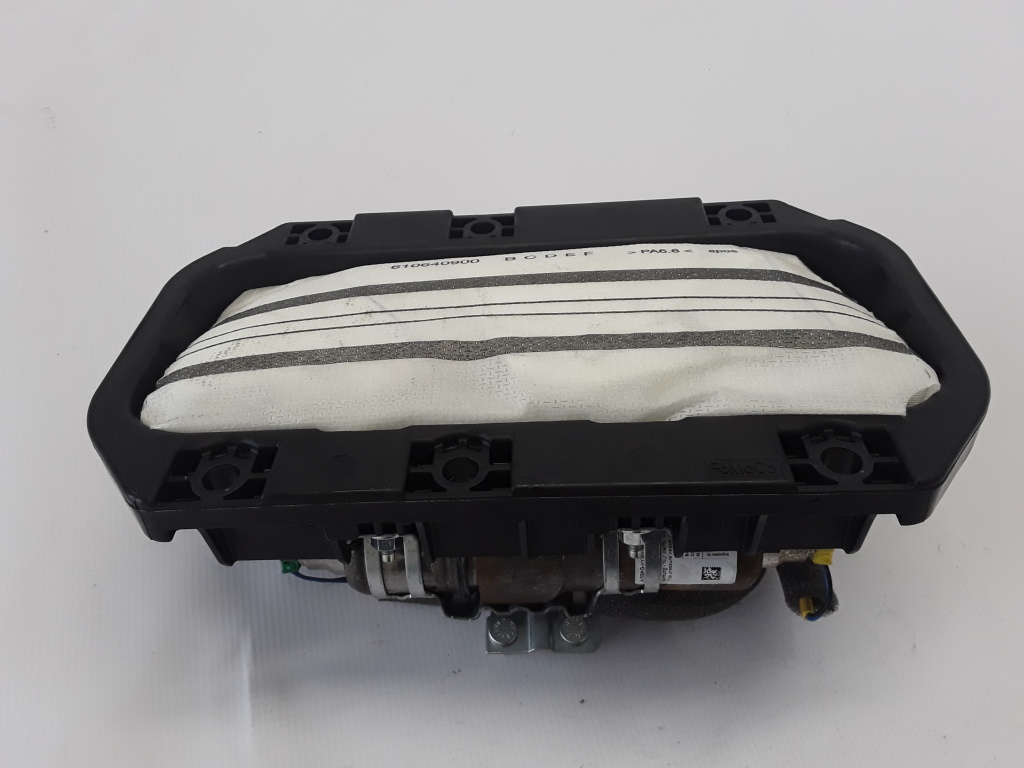 VOLVO V60 1 generation (2010-2020) Dashboard Airbag SRS 30715602, 616289100C 22299715