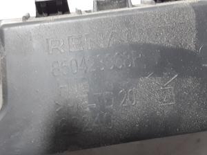 RENAULT Captur (2019–2026) Rear bumper bracket 850423868R - 3