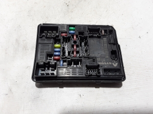  Fuse blocks 