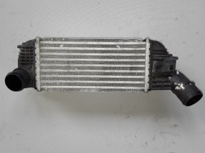 Peugeot 508 (2010–2017) Vahejahuti radiaator 9683009680 - 2