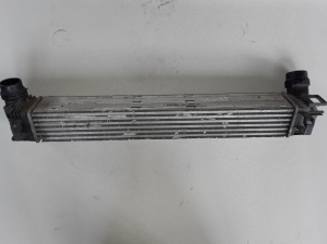  Intercooler radiator 