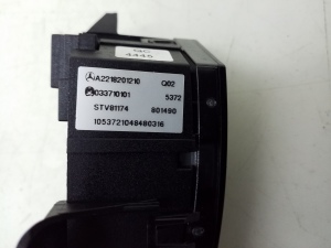 Mercedes Benz S-Class 221 (2005–2013) Door lock/unlock switch A2218201210 - 2