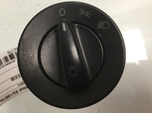 Volkswagen Passat B5 (1997–2005) Lichtschalter 1C0941531