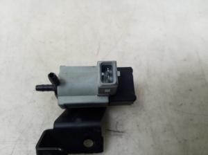 Kia Sorento (2009–2014) Solenoid 351202A450 - 5