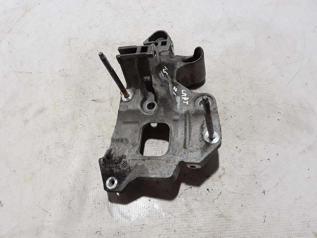 RENAULT Captur 2 generation (2019-2023) Alternator bracket 117105158R 22474523