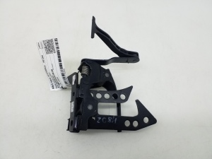 Mercedes Benz S-Class 221 (2005–2013) Hood latch A2218800264 - 2
