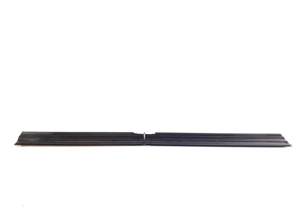 MERCEDES-BENZ GLK-Class X204 (2008-2015) Vänster främre dörrpanel A2047251365 21133463