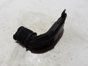  Air intake hose 