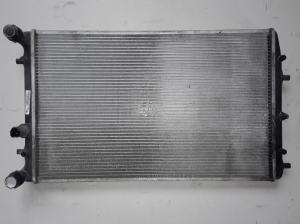 Cooling radiator - 6Q0121253R