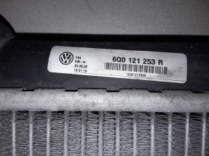 Volkswagen Polo IV (2001–2009) Cooling radiator 6Q0121253R - 3