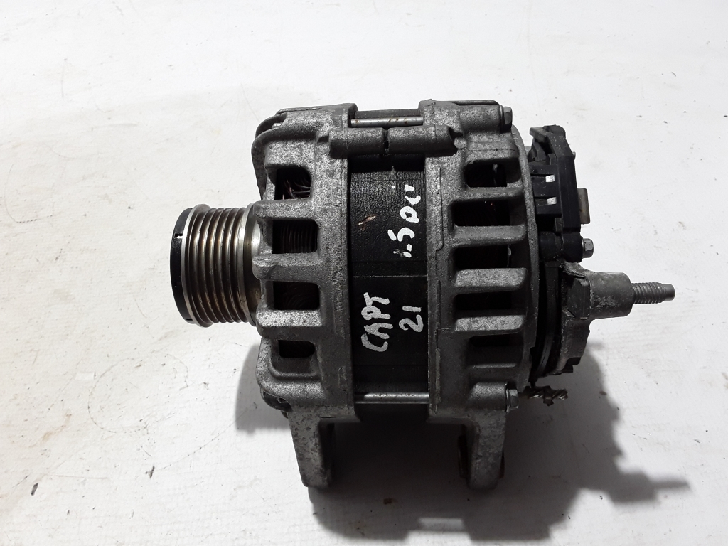 RENAULT Captur 2 generation (2019-2023) Alternator 231009392R 22474510