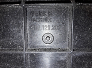 Volkswagen Polo V (2009–2017) Dzesēšanas ventilators un tā daļas 6R0121207 - 3