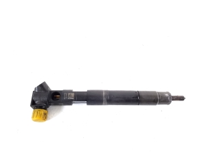  Fuel injector 