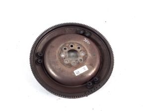  Clutch flywheel 