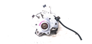 Kia Carens (2006–2013) Fuel pump 0445010121 - 3