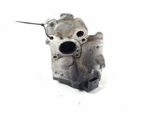  EGR valve 