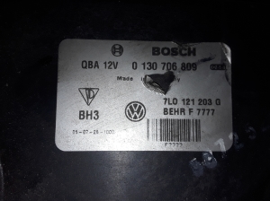 Volkswagen Touareg I (2002–2010) Dzesēšanas ventilators un tā daļas 7L0121003M - 2