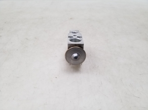 NISSAN Pathfinder R51 (2005–2012) Konditsioneeri vooliku ventiil 4NAH19849AA - 5
