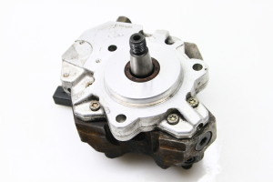 BMW 5 SERIES E60 (2003–2010) Fuel pump 7788670 - 3