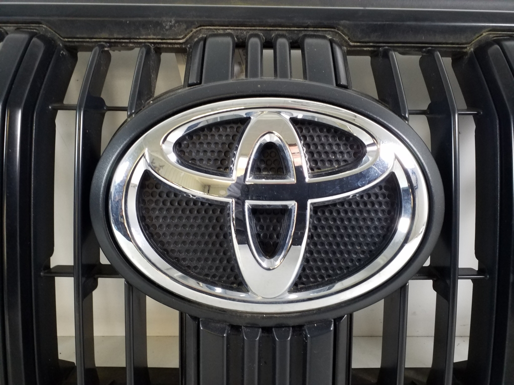 Used Toyota Land Cruiser Front Grille 53101 60e70