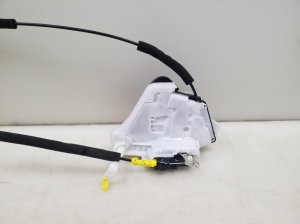NISSAN Juke F16 (2018–2026) Front door lock 805006PA1A - 3