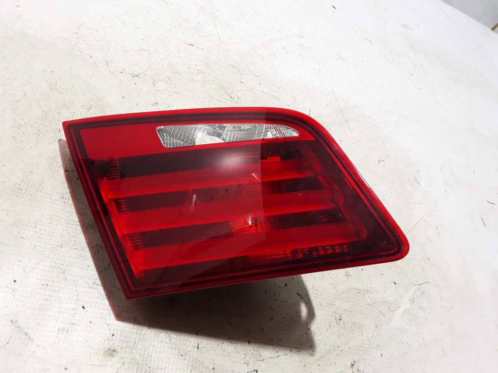 BMW 5 Series F10/F11 (2009-2017) Left Side Tailgate Taillight 7203225 22474971