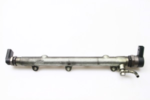 BMW 1 SERIES E87 (2003–2012) Common Rail Kraftstoffleitung 7787164 - 5