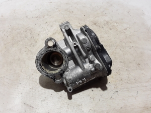  EGR valve 