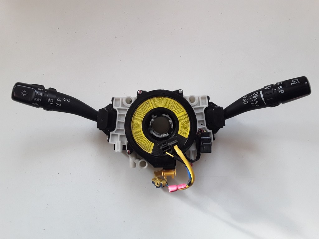 Kia Sportage (2004–2010) Lüliti ja selle osad DI020730377