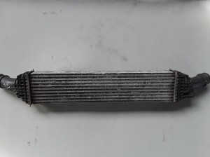  Intercooler radiaator 