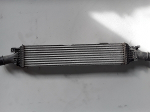  Intercooler radiator 