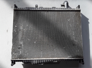 Land Rover Range Rover III (2002–2012) Cooling radiator AH328005BA - 2