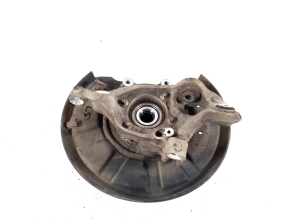  Rear hub 