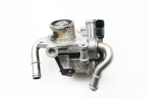  EGR valve 