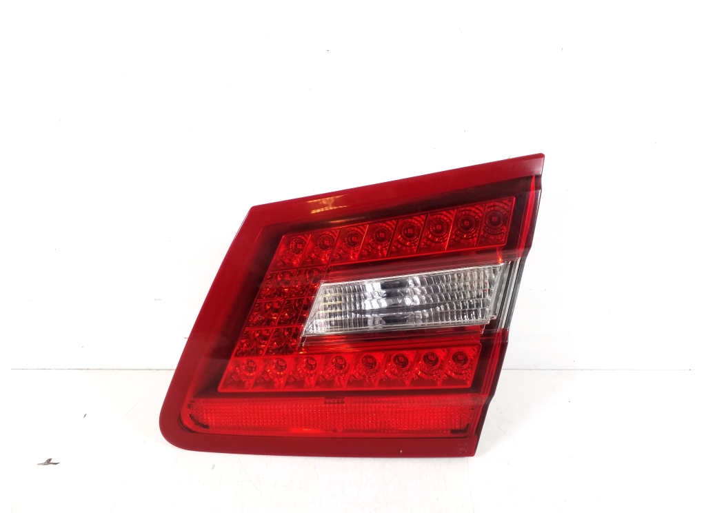 MERCEDES-BENZ E-Class W212/S212/C207/A207 (2009-2016) Right Side Tailgate Taillight A2128201064 21431763