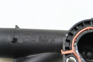 Volkswagen Tiguan (2007–2016) Thermostatgehäuse 03L121131AA - 2