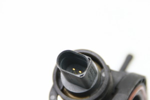 Volkswagen Tiguan (2007–2016) Thermostatgehäuse 03L121131AA - 3