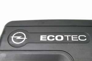 Opel Astra J (2009–2017) Engine cover 55581775 - 2