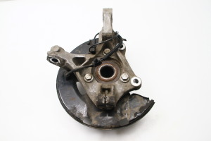 Opel Astra J (2009–2017) Front wheel hub 13502829 - 3