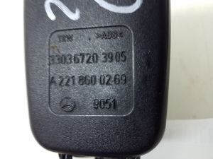 Mercedes Benz S-Class 221 (2005–2013) Tagaistme turvavöö lukk A2218600269 - 2