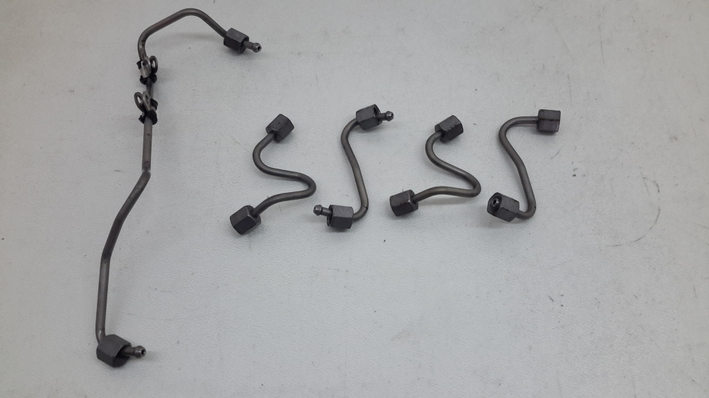 Mercedes Benz B-Class 246 (2011–2017) Einspritzleitungen A6510702533 Mercedes Benz B-Class 246 (2011–2017) Einspritzleitungen A6510702533