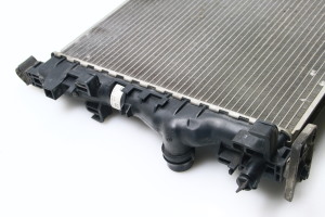 Opel Astra J (2009–2017) Cooling radiator 13267662 - 3