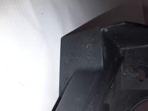 RENAULT Megane II (2002–2009) Scheinwerferhalter 8200114674 - 2