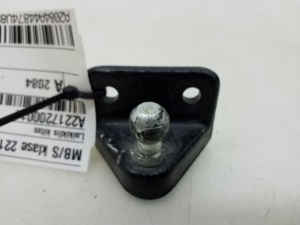 Sonstiger Halter - A2217200014
