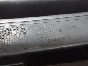 VOLVO S60 II (2010–2018) Priekšējā bampera apakšējā reste 31323852 - 3